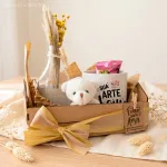 Kit Presente Personalizado com Caneca, Ursinho e Vaso Decorativo