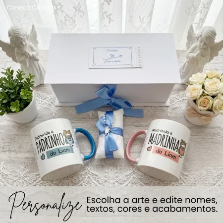 Convite para Padrinho e Madrinha de Batismo com 2 Canecas Coloridas em Caixa Cartonagem