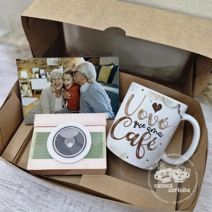 Kit Caneca Personalizada+ Ímãs + Azulejo